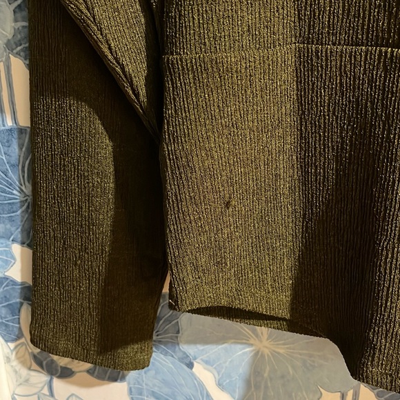 \\KEEPING FOR NOW// - Picture 9 of 9